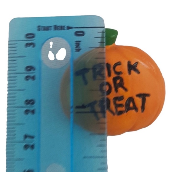 Lot of 3 Halloween Pins Brooches Trick or Treat Ghosts Jack-O-lantern Pumpkin - Picture 5 of 6